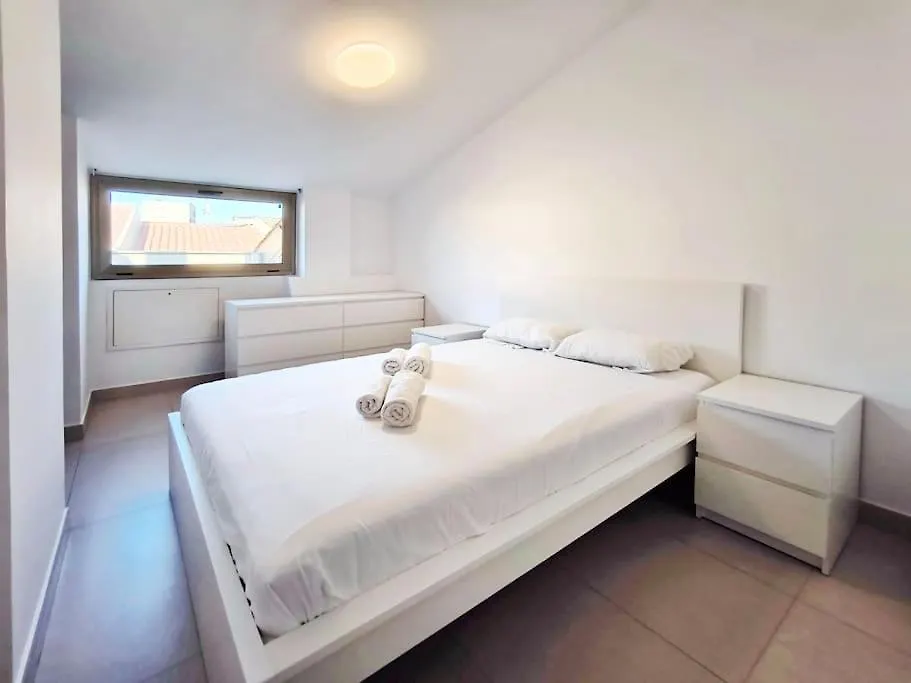 Moderno Apartamento Duplex En Terrassa Centro