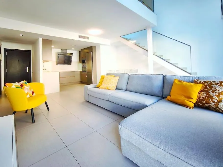 Moderno Apartamento Duplex En Terrassa Centro Spain