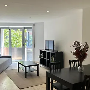 M1 Centrico Y Con Balcon Terrassa