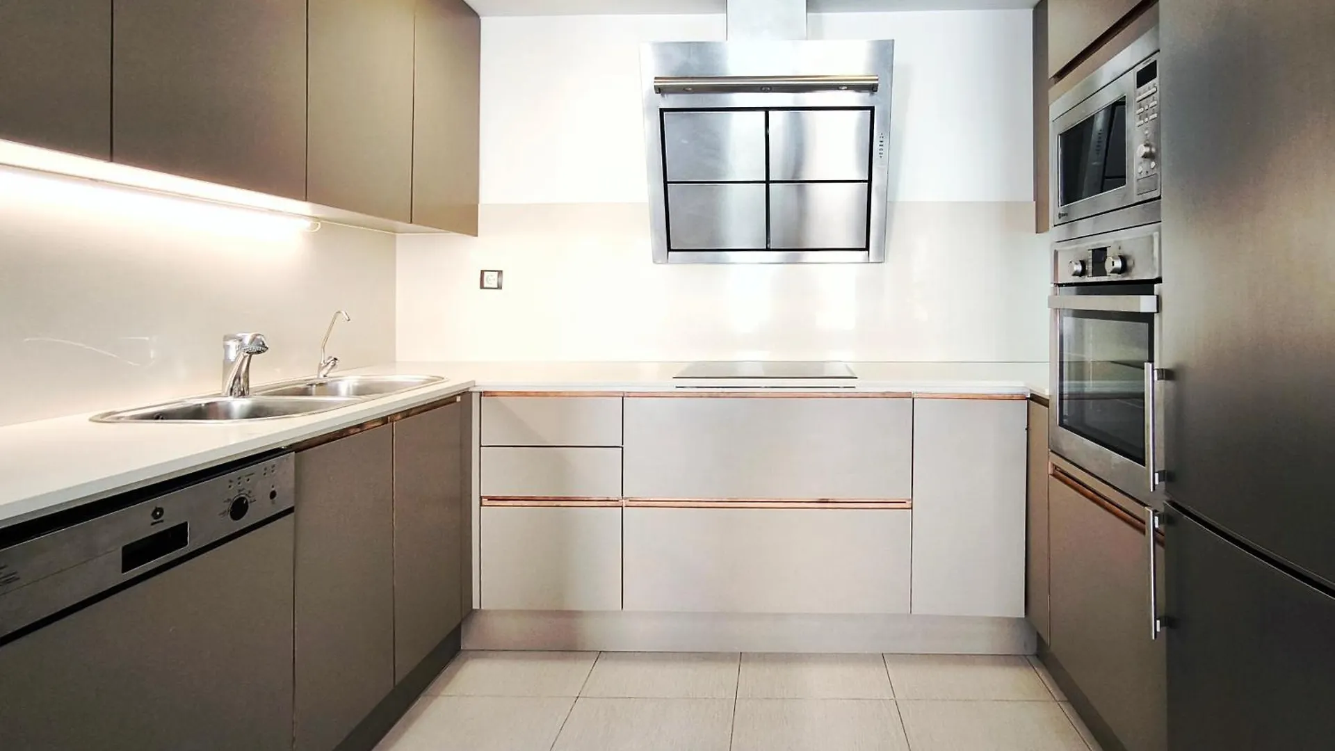 Moderno Apartamento Duplex En Terrassa Centro Spain