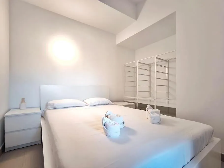 Moderno Apartamento Duplex En Terrassa Centro 0*,  Spain